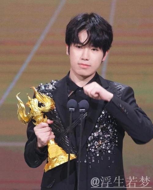 【直播】赛后采访花海:哲学教育还是严厉,他依然认为队员表现懦弱 【直播】赛后采访花海:哲学教育还是严厉,他依然认为队员表现懦弱